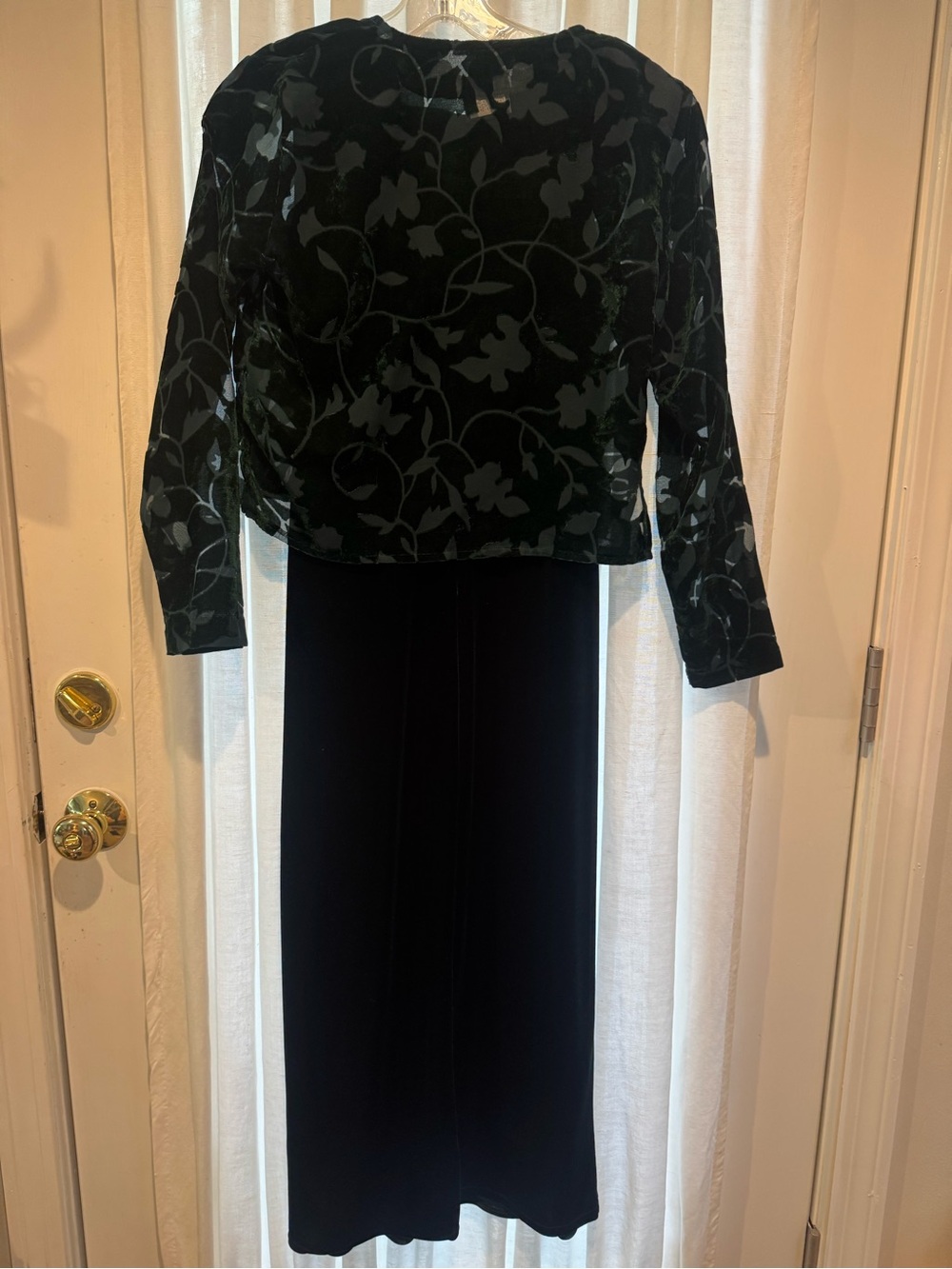 Elegant Evergreen sleeveless velvet Dress with Sheer velvet Jacket